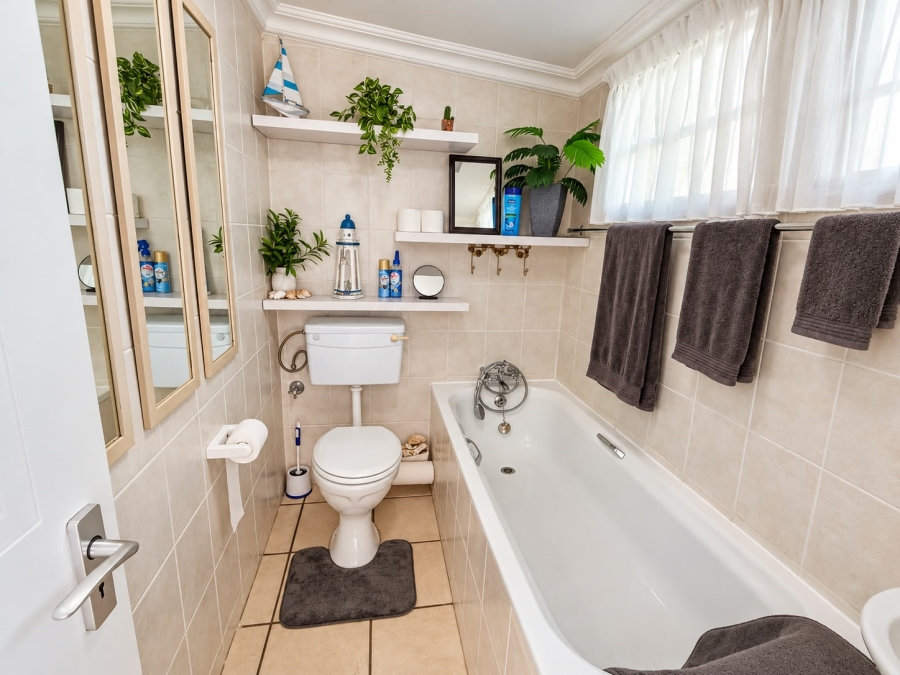 3 Bedroom Property for Sale in Diaz Beach Western Cape